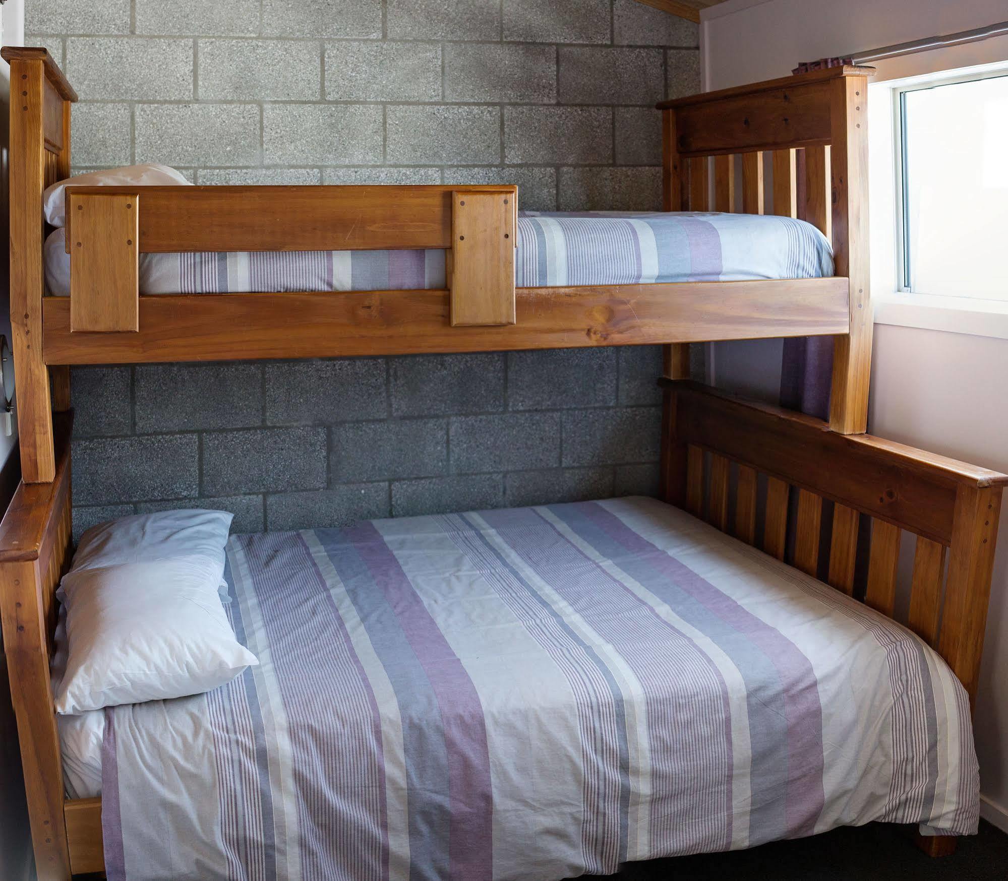 Abbey Court Motel Coromandel Eksteriør bilde